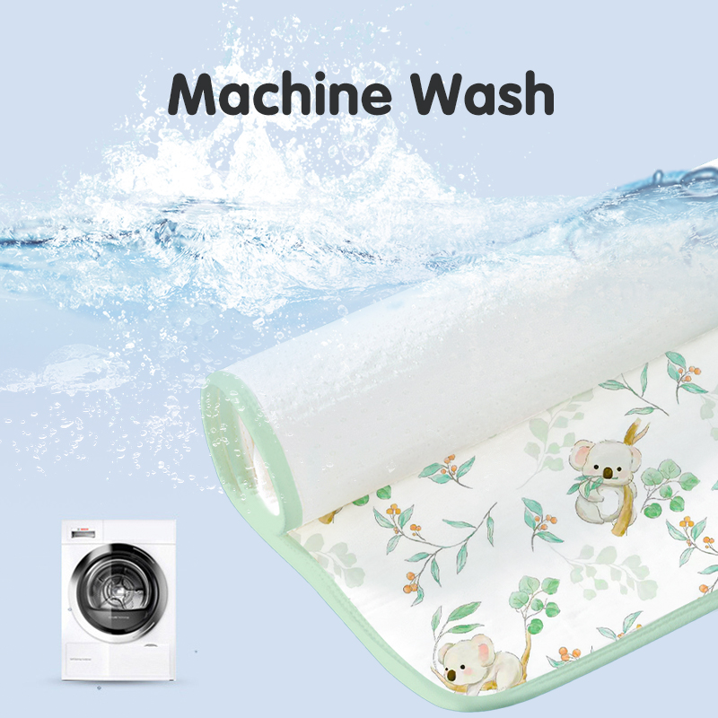 Machine washable changing mat